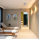 Leonardo 4*