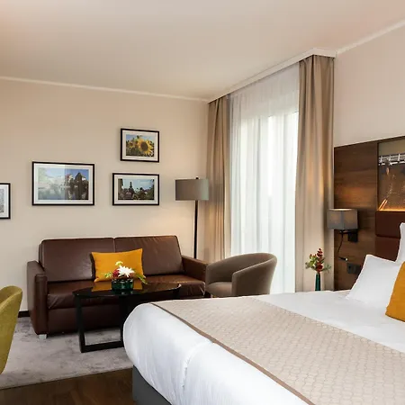 Leonardo Hotel 4*