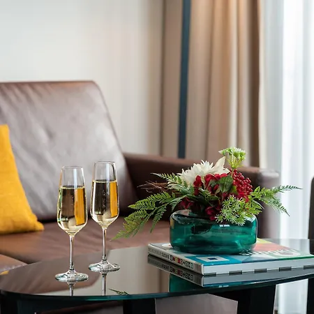 Leonardo Hotel 4*